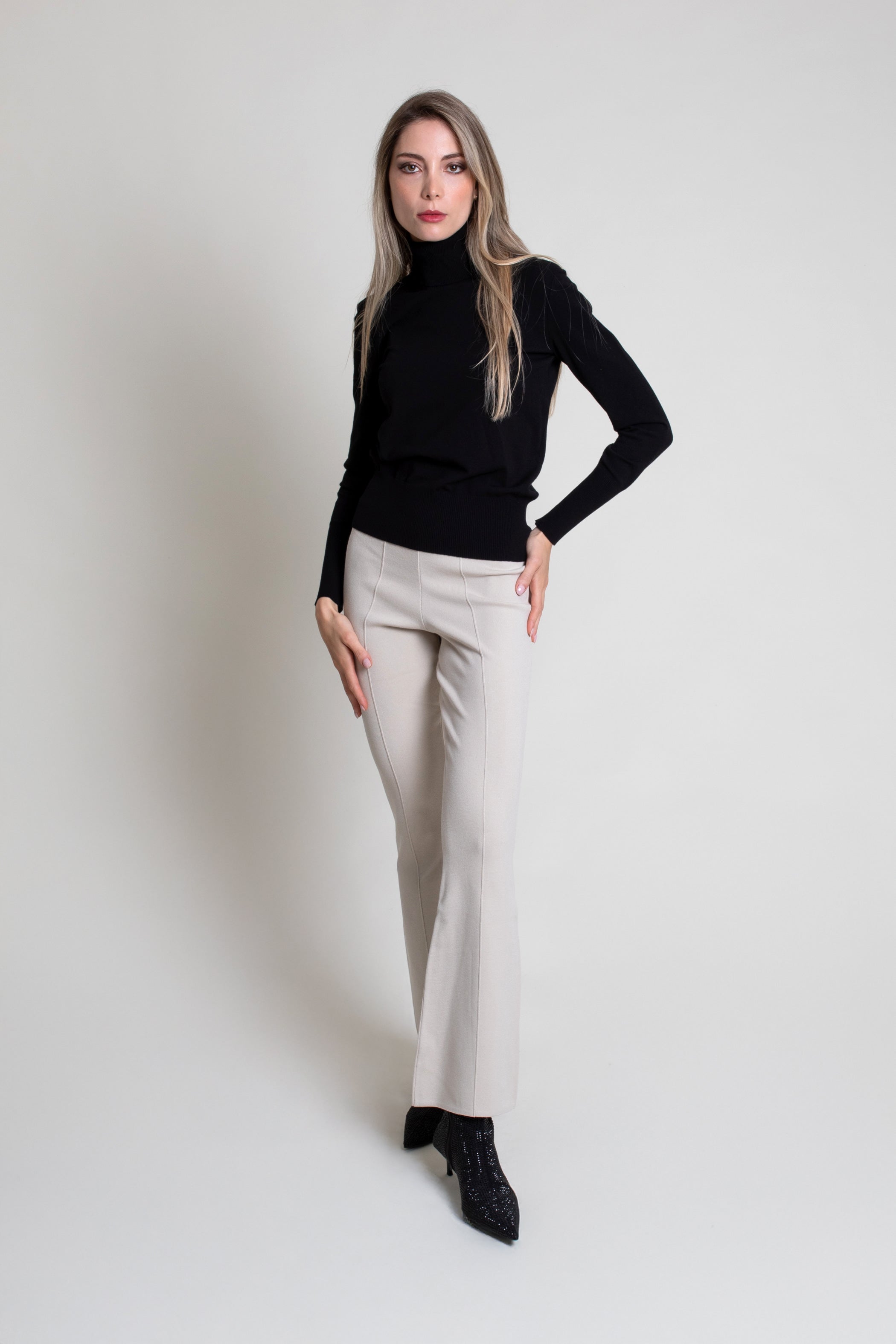 PANTALÓN FLARE