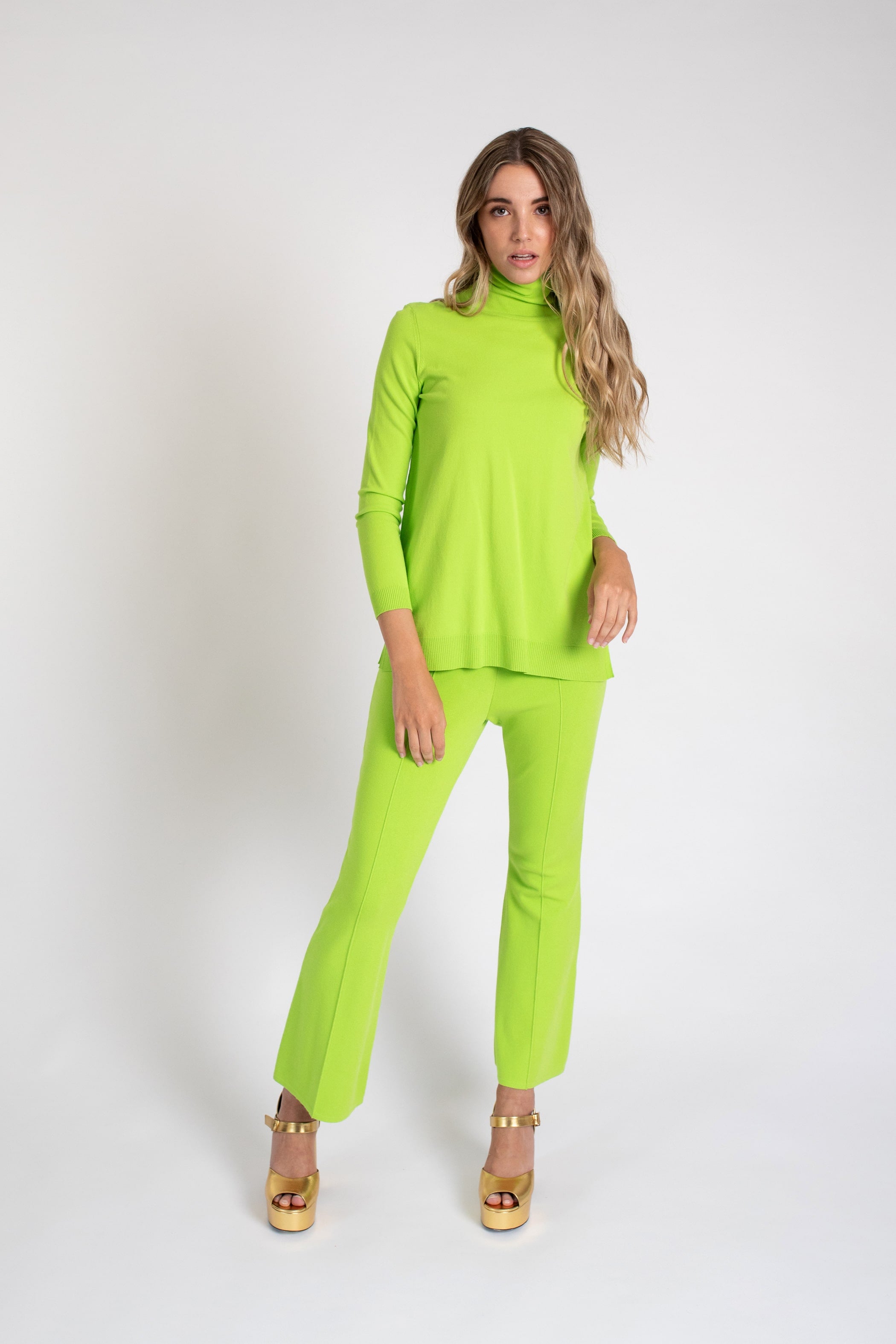 PANTALÓN FLARE