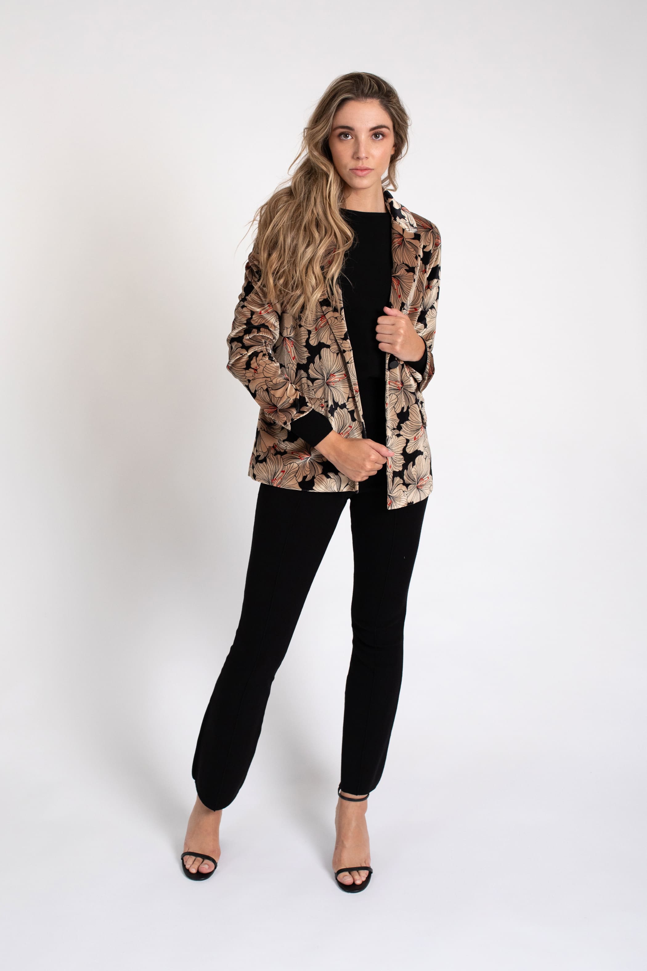 AMERICANA CLEMENCE