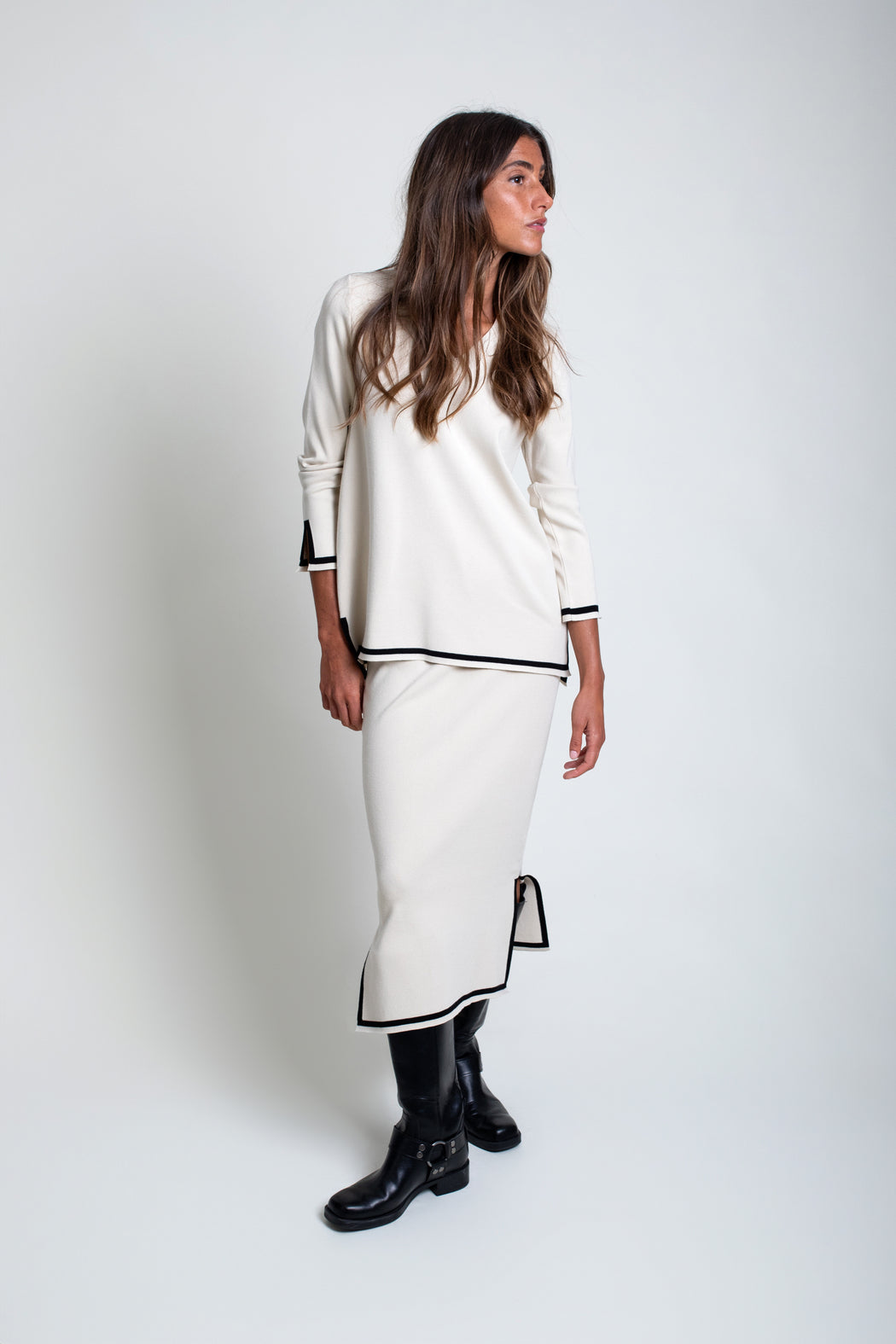 FALDA BATEAU