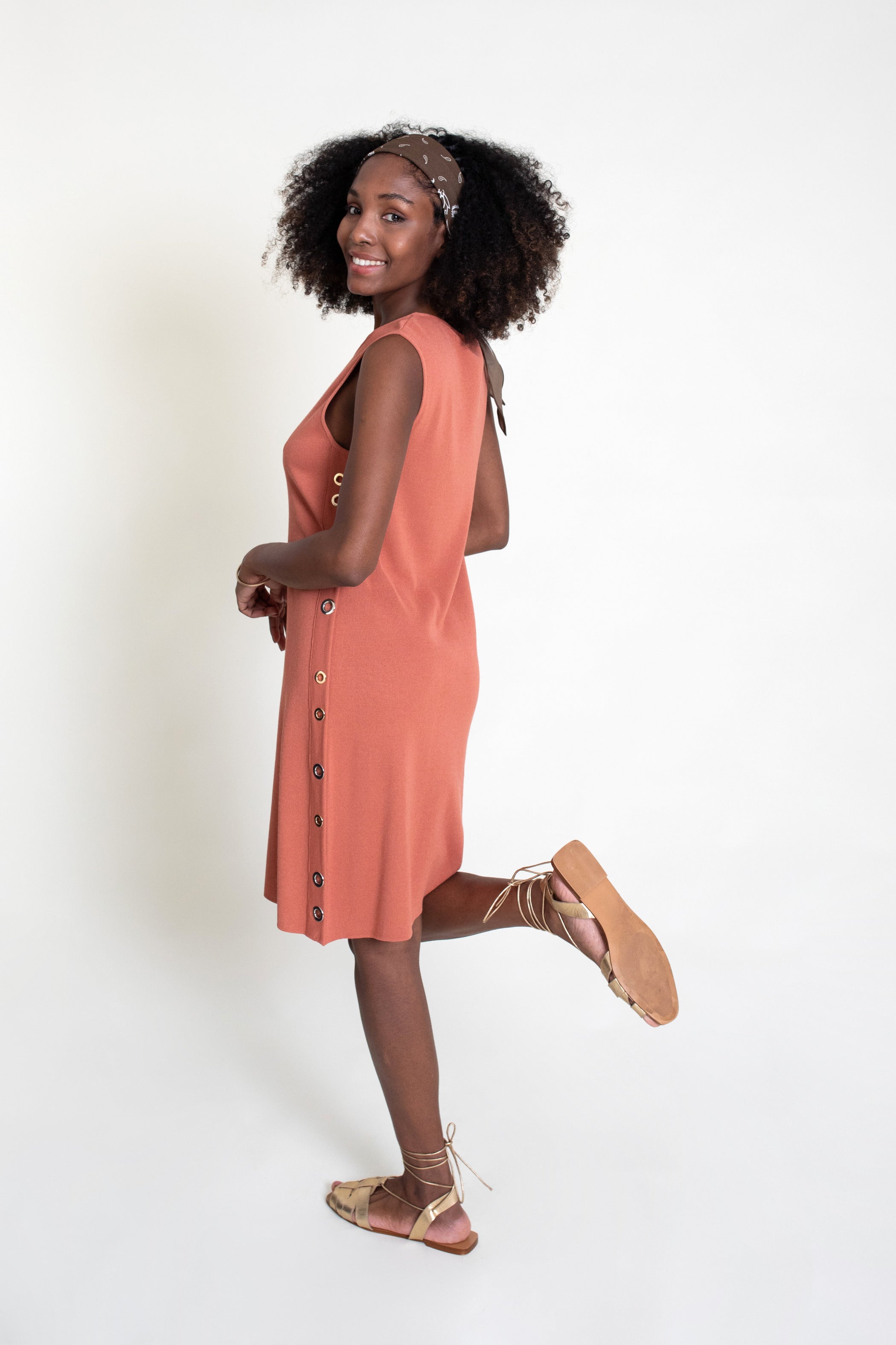 VESTIDO CARROT